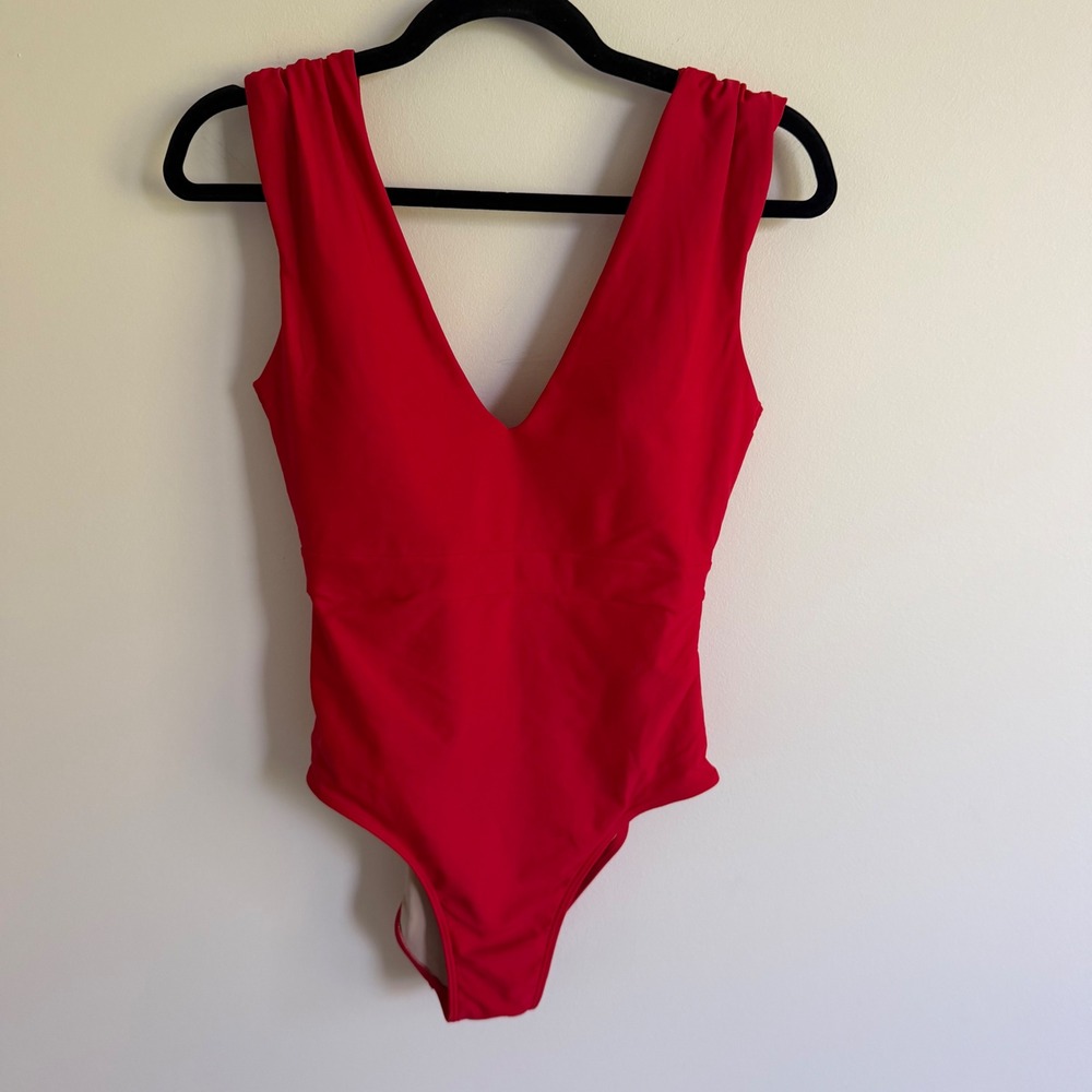 Summersalt The Ruched Backflip One Piece Swimsuit Red Size 6 RN 174726